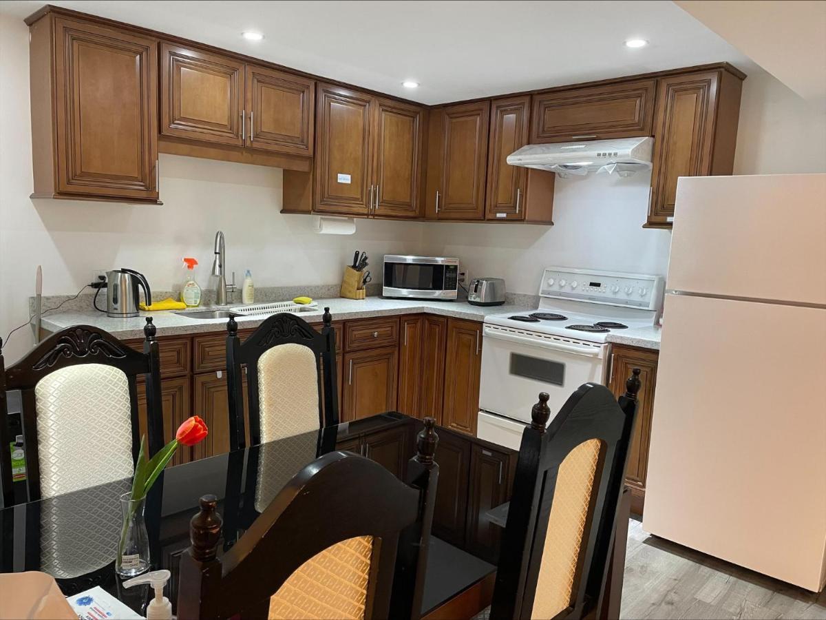 Btn Family-Style Bustling Area Self-Check-In So Fast Fiber Net Free Parking Daire Toronto Dış mekan fotoğraf
